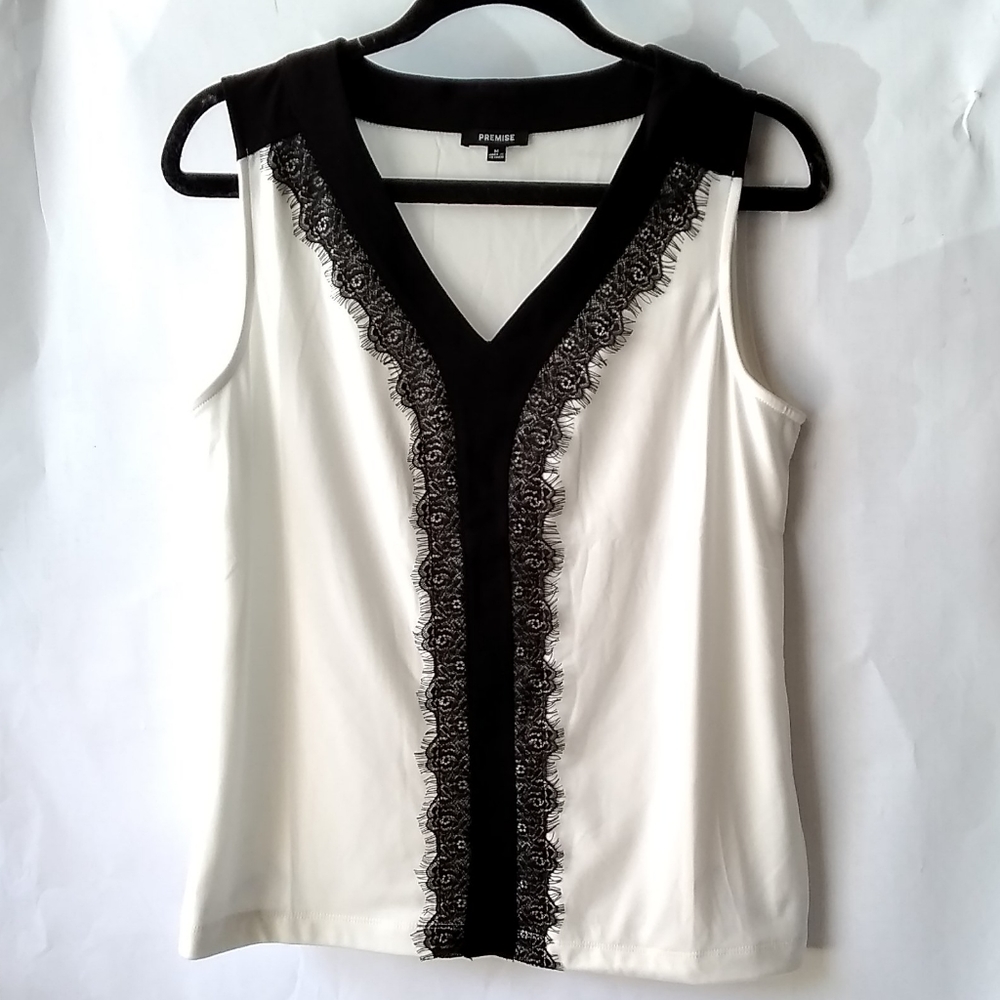 CLEARANCE⚡Premise Woman's Sleeveless top Med.NWOT